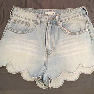 H&M Scalloped Jean Shorts
